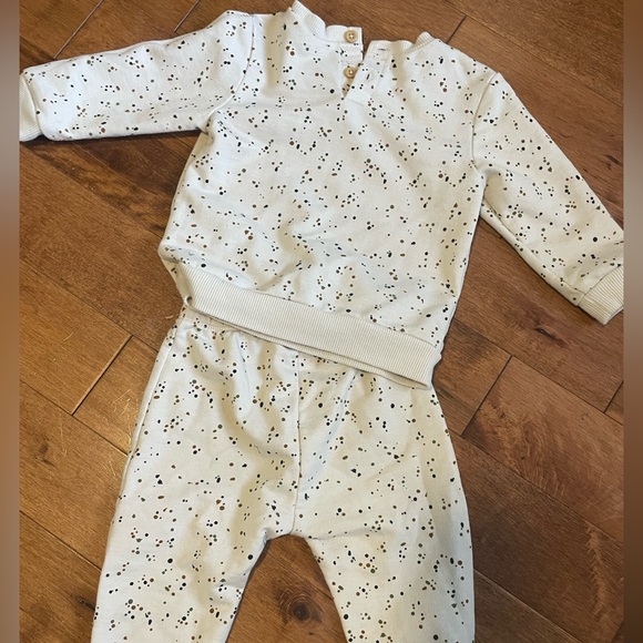 9 month matching set - Picture 2 of 3